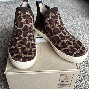 Rothy’s Wildcat Chelsea Boots